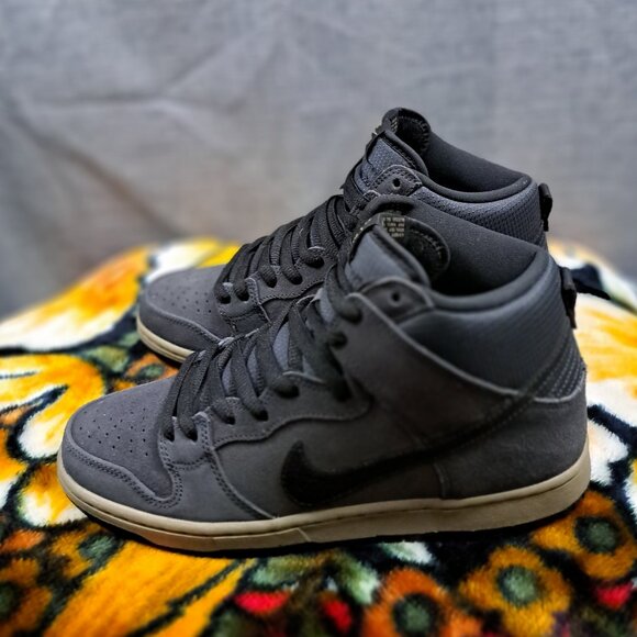 Size 9 Men Nike SB Dunk High Pro Anthracite Matte Olive 2012 Sneakers 305050-033 - Picture 1 of 13